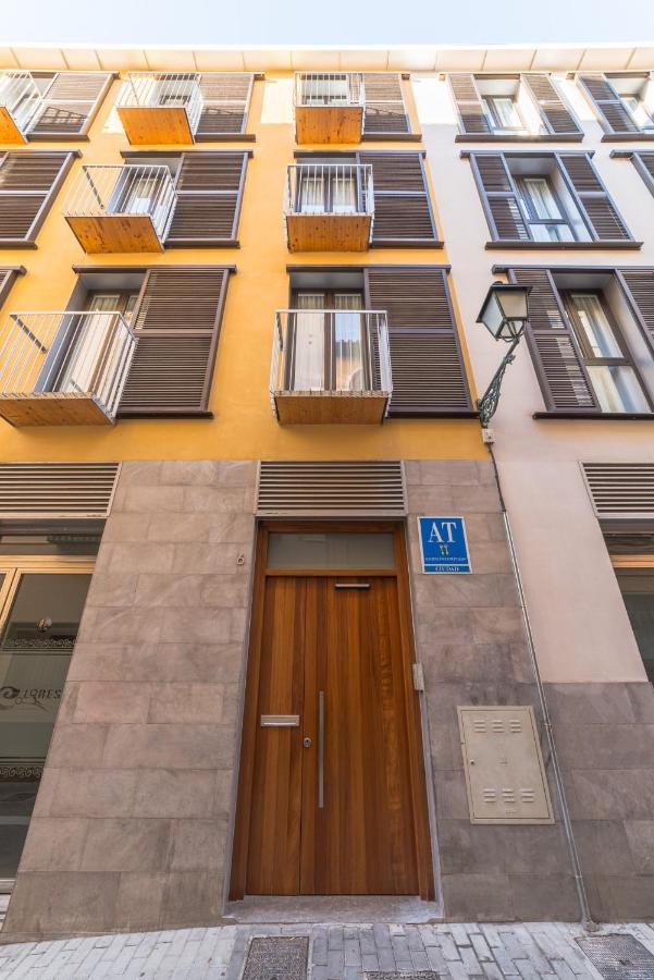 Apartamentos Con Encanto En El Centro De Granada Luaran gambar