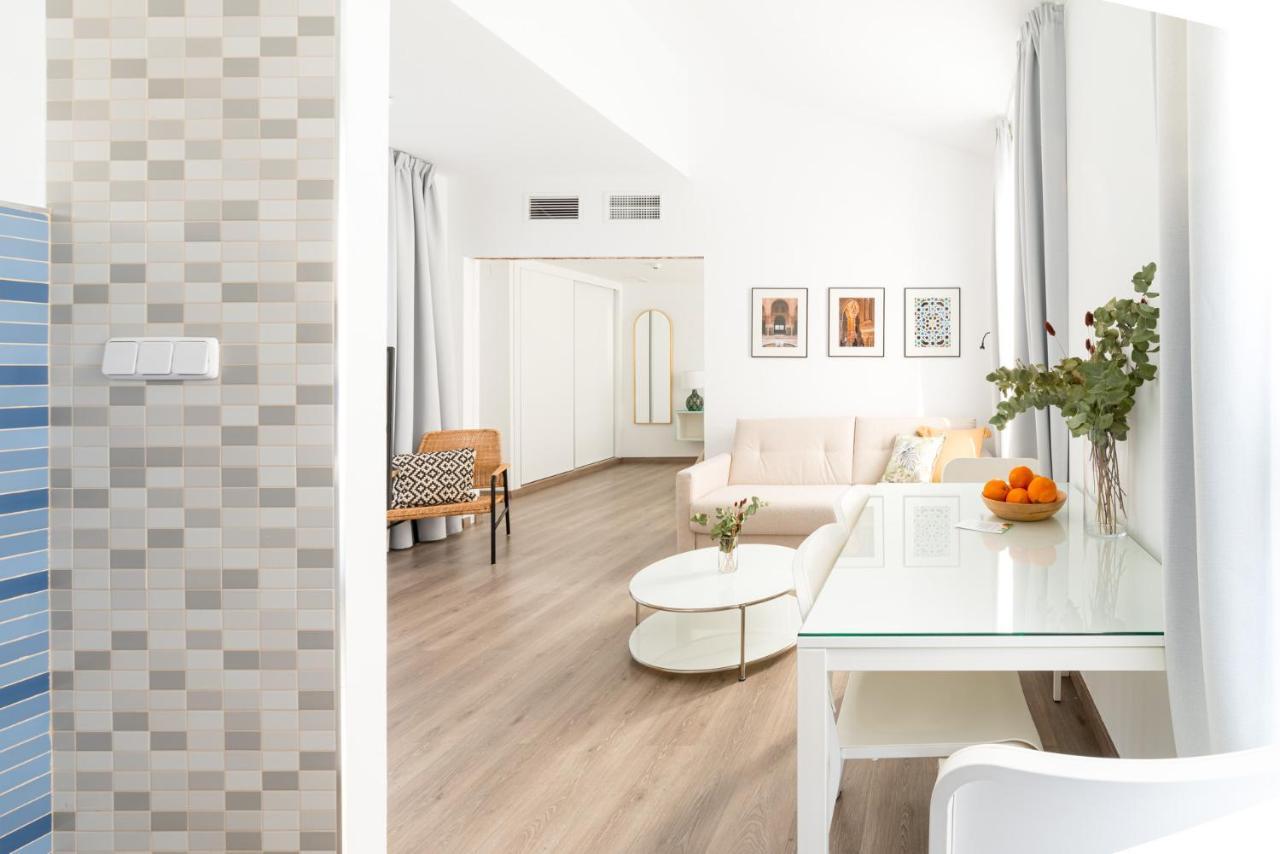 Apartamentos Con Encanto En El Centro De Granada Luaran gambar