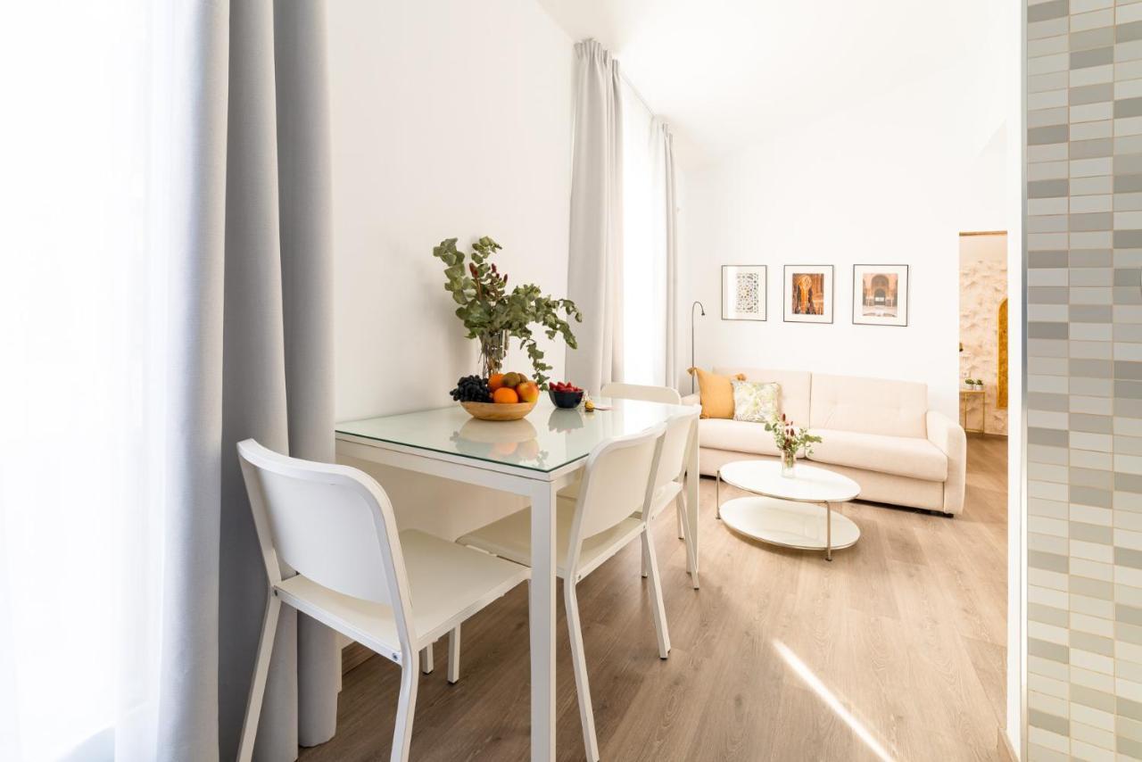 Apartamentos Con Encanto En El Centro De Granada Luaran gambar